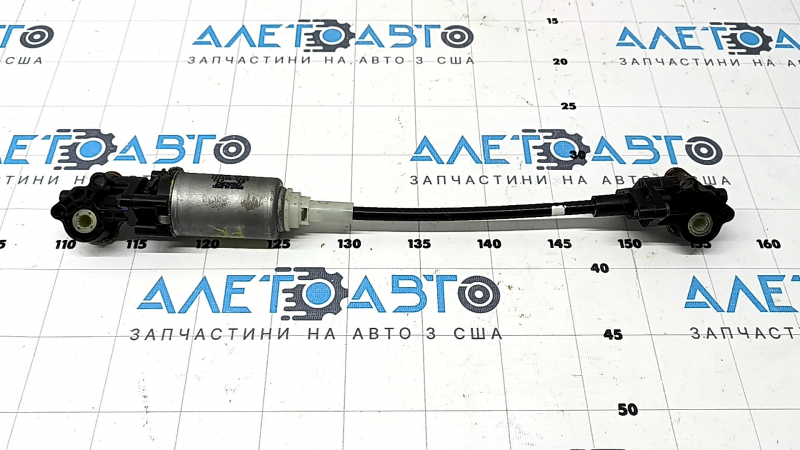 Motor for longitudinal adjustment of the passenger seat Lexus RX300 RX330 RX350 RX400h 04-09 with drive