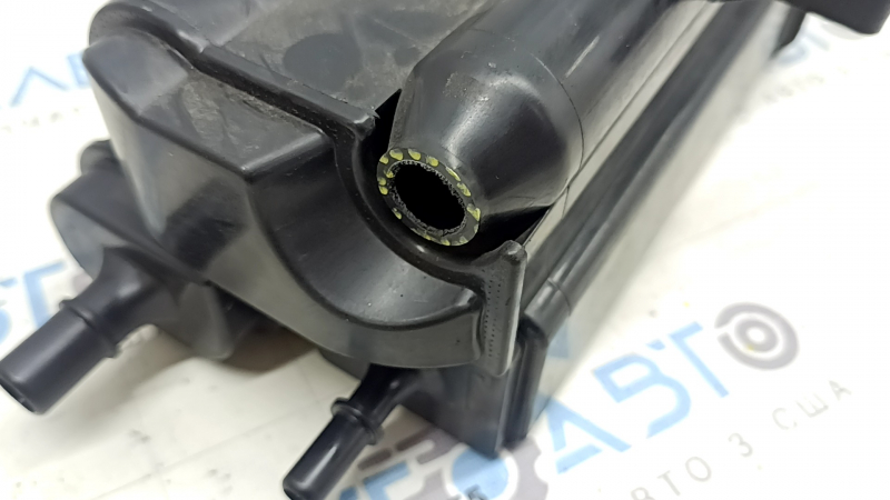 Carbon canister absorber, bare, BMW X5 G05 19-24 3.0T, broken spout