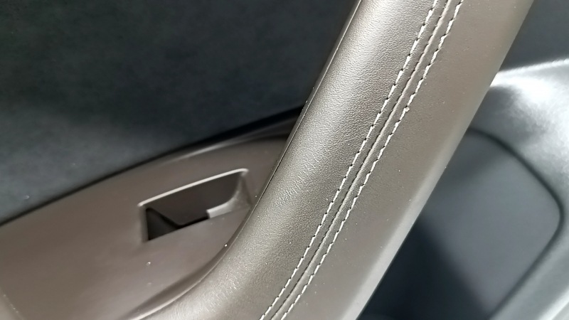 Door trim panel rear left complete Audi A6 C8 19-21 dark gray under the curtain, insert black Alcantara, armrest brown leather, upper leather dark gray, molding chrome with backlight, Bang & Oluf