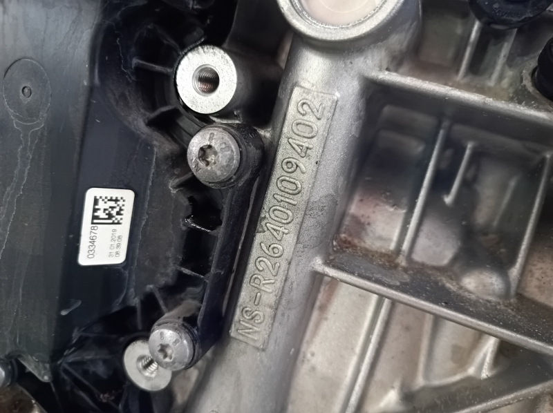 Mercedes GLC 300 20-22 M264 E20 DEH LA 73k engine, water damage, emulsion, seized, for parts
