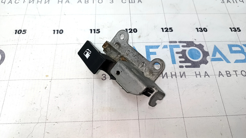 Subaru Legacy 15-19 Interior Fuel Filler Door Opening Lever