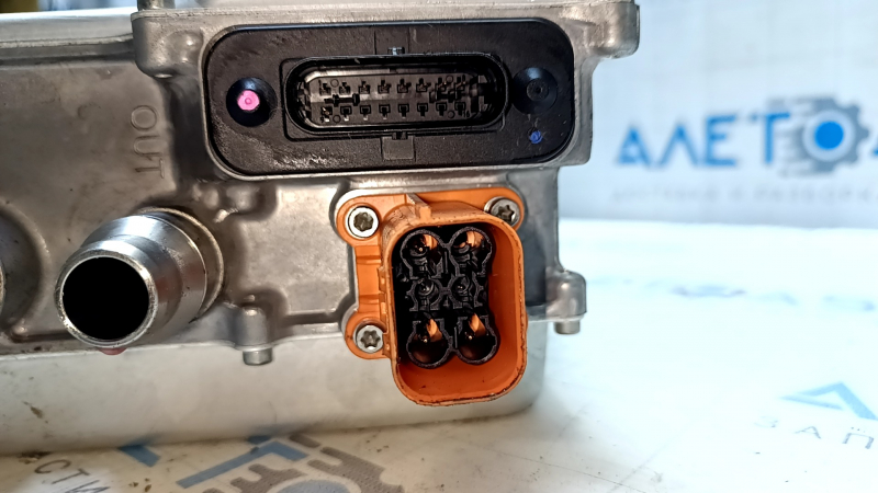 On-board charger for the Jeep Grand Cherokee WL 22-25 PHEV