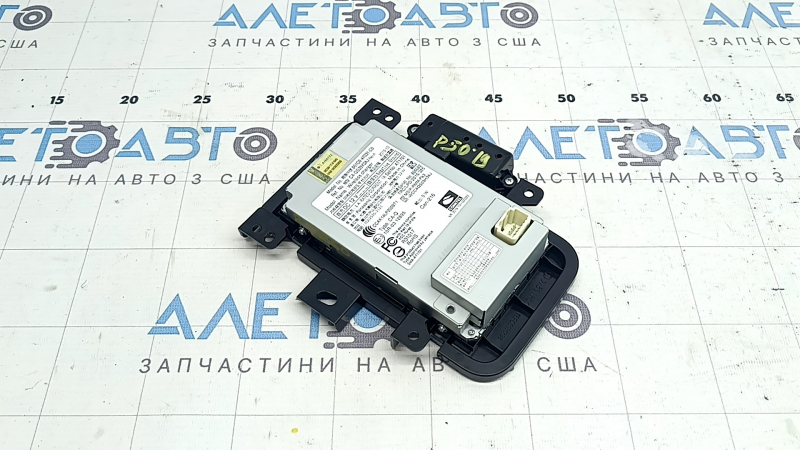 Wireless charger for Toyota Prius 50 19-22 black, scratches