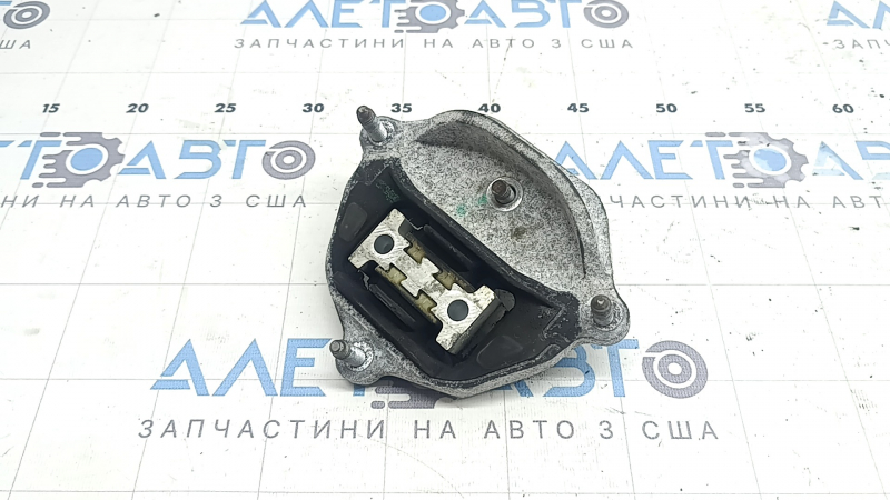 Rear engine mount for Audi Q5 8R 11-17 2.0T, hybrid