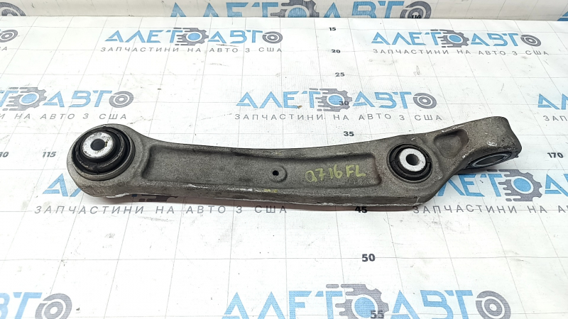 Lower control arm front left front Audi Q7 16-