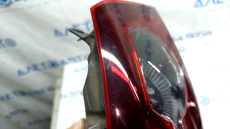 Mazda 3 19-22 4D outer wing light, left