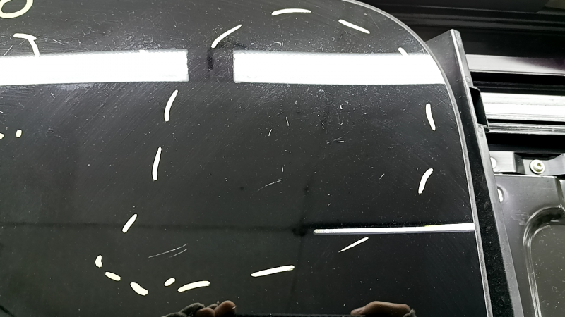 BMW 5 G30 17-23 sunroof assembly, black blind, needs cleaning, scratches on the glass