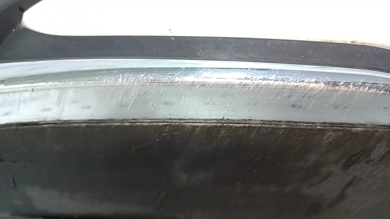 Left muffler cap for Honda Accord 18-22 EXL, touring, white insert with chrome, scratches, worn