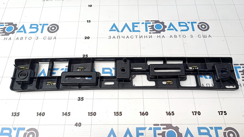 Fastening of the door opening trim rear left upper Tesla Model X 16-21