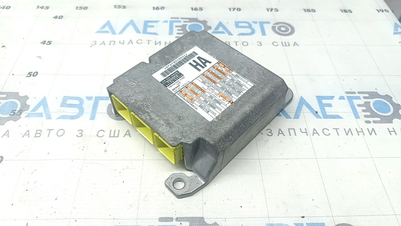 SRS airbag module airbag computer Toyota Highlander 20-21 hybrid