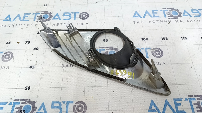 Right fog light frame for Toyota Camry V50 12-14 USA XLE, chrome, sand