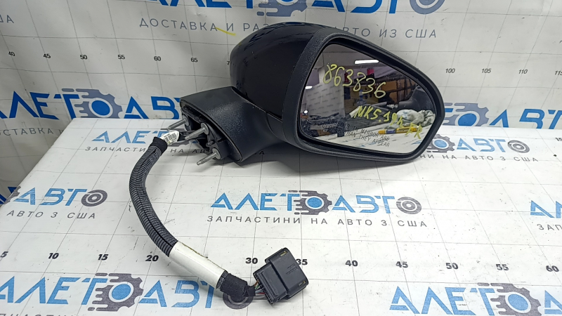 Right side mirror assembly for Ford Fusion mk5 19-20, 5 pins, heated, BSM, blue, scratches
