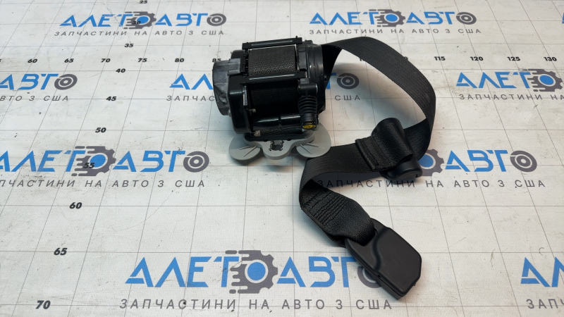 Tesla Model 3 18 driver's seat belt - without tensioner, black, with a squib, the tensioner fastening latch is broken