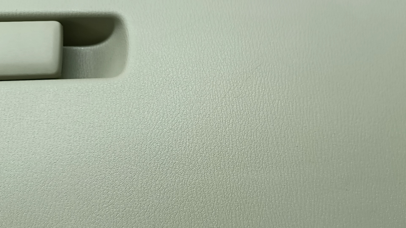 Mazda 6 18-21 glove compartment, beige with black, no backlight, scratches