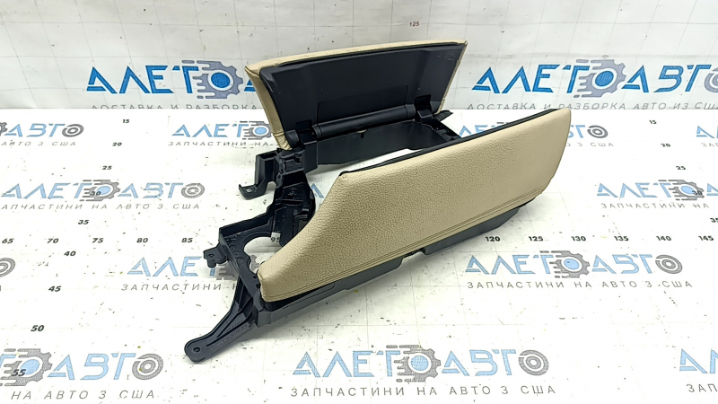 Armrest BMW 5 F10 11-16 leather beige venetobeige, scratch