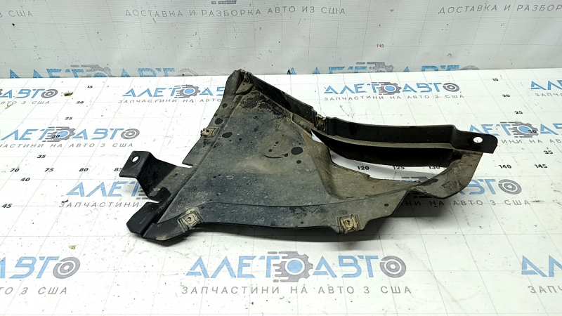 Front left fender liner, lower part, BMW 5 F10 11-16, tears