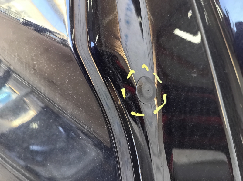 Quarter wing rear right BMW 5 G30 17-23 on the body, black, non-factory hole, pokes