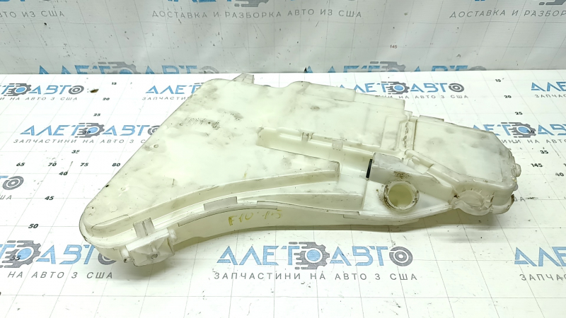 BMW 5 F10 11-16 washer reservoir without neck and sensor for headlight washer