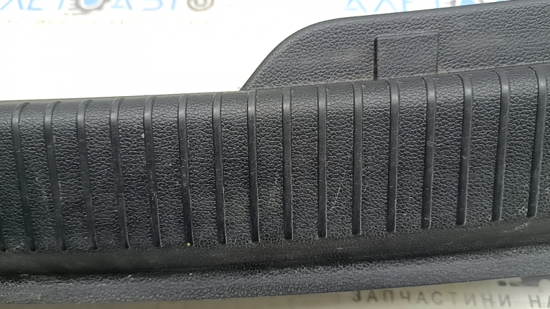 VW Atlas 18-25 trunk opening trim, black, scratched, worn