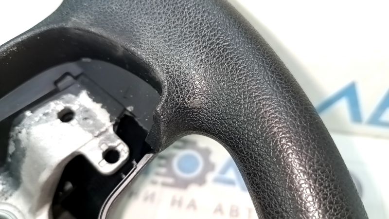 Kia Niro 17-19 HEV steering wheel, PHEV rubber, black, without buttons and trim, worn