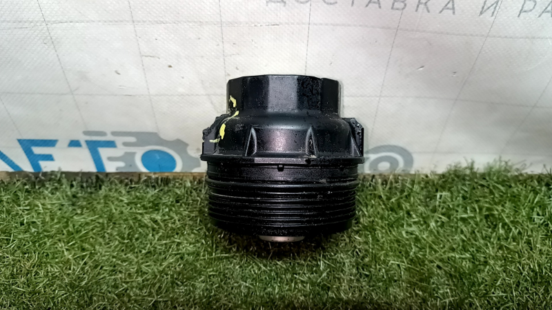 Oil filter housing 2AR-FXE Toyota Camry v50 12-14 hybrid USA plastic, broken