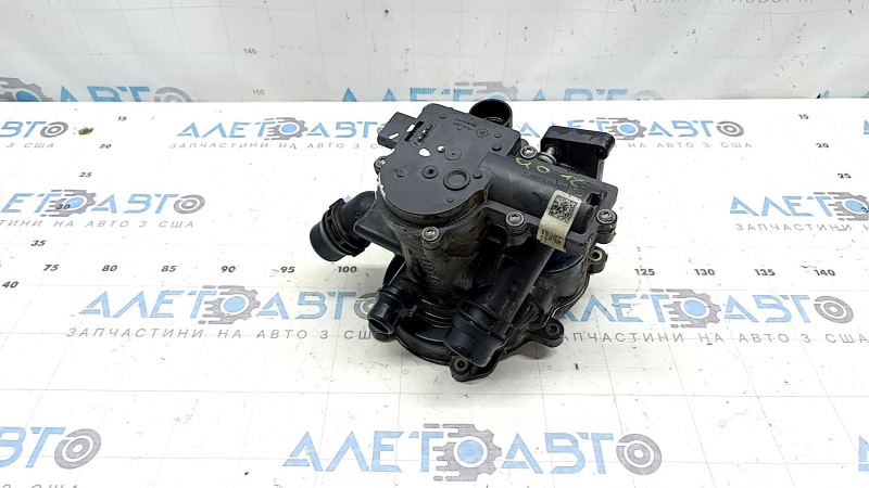 Pump and thermostat housing for Audi Q5 80A 18-24 2.0T, MHEV, PHEV