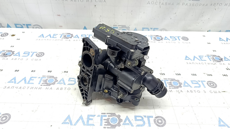 Pump and thermostat housing for Audi Q5 80A 18-24 2.0T, MHEV, PHEV