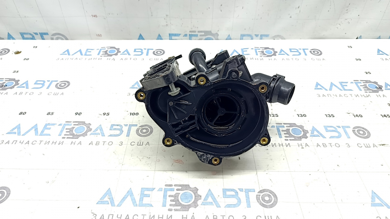 Pump and thermostat housing for Audi Q5 80A 18-24 2.0T, MHEV, PHEV
