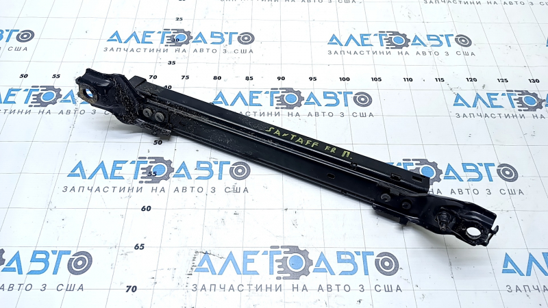 Right passenger seat runner for Hyundai Santa FE Sport 13-18