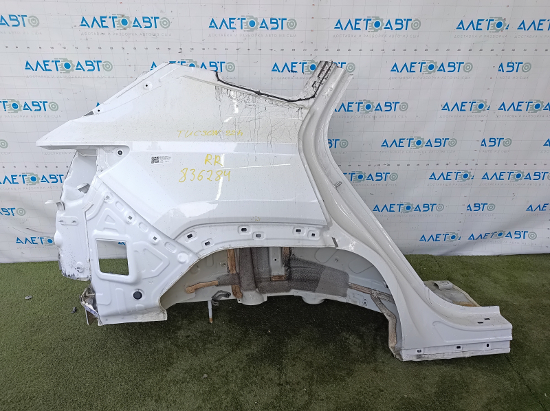 Quarter wing rear right Hyundai Tucson 22-25 1.6T HEV, 2.5 on the body, white, bumpers