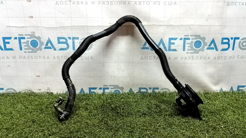 Oil filler neck Mercedes C-class W205 300 19-21 2.0T