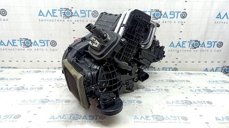 Lincoln MKC 17-19 heater and air conditioner assembly