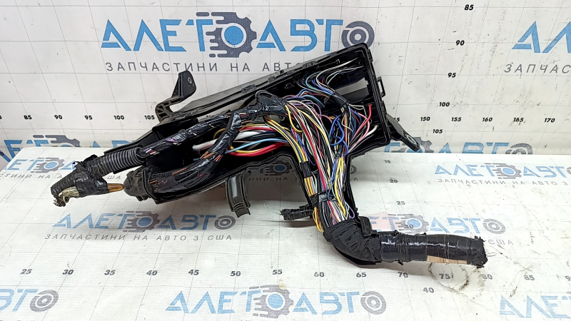 Left underhood fuse box for Toyota Avalon 13-18 2.5 hybrid with housing