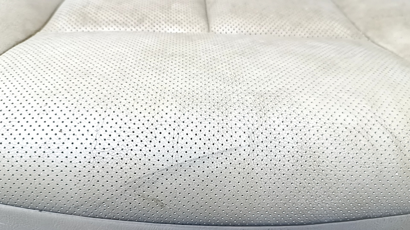 Rear seat cushion, 2nd row, right, Nissan Rogue 14 - beige leather, dry-cleanable, scratched