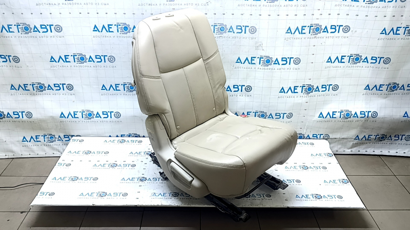Rear row of seats, 2nd row, right, Nissan Pathfinder 13-16, beige leather, wrinkled, scratches