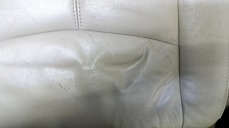 Rear row of seats, 2nd row, right, Nissan Pathfinder 13-16, beige leather, wrinkled, scratches