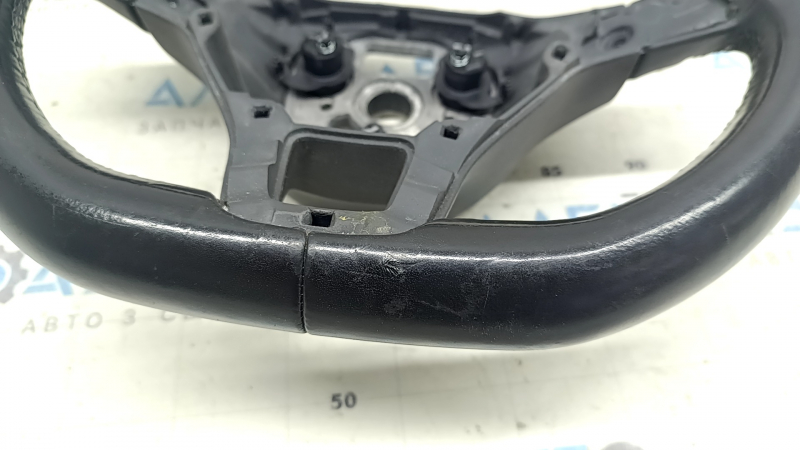 Naked steering wheel VW Passat b8 16-19 USA leather black, without trim and buttons, needs cleaning, scratches