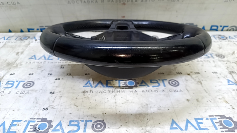 Naked steering wheel VW Passat b8 16-19 USA leather black, without trim and buttons, needs cleaning, scratches