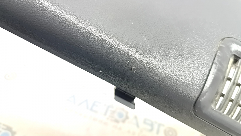 Rear pillar trim lower left Hyundai Ioniq 17-22 HEV black, scratched