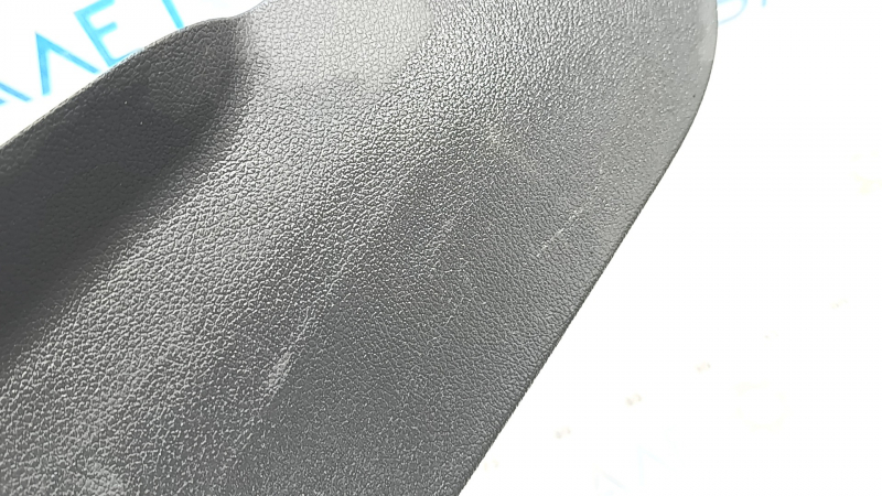 Rear pillar trim lower left Hyundai Ioniq 17-22 HEV black, scratched