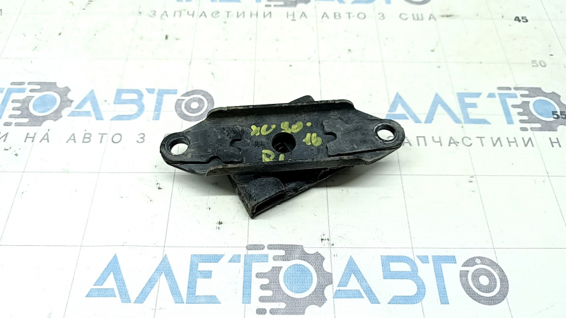 Left leaf spring bracket for Volvo XC90 16-25