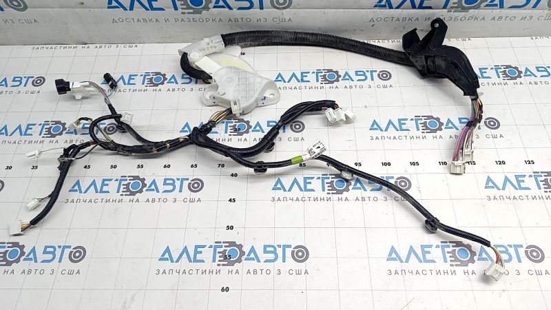 Wiring for the rear left door of a 2015 Toyota Sienna