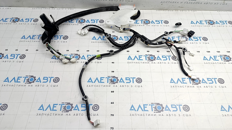 Wiring for the rear left door of a 2015 Toyota Sienna