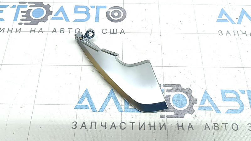 Lower left steering wheel trim for Hyundai Ioniq 20-22, chrome, scratches
