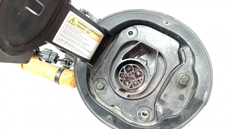 Hyundai Ioniq 20-22 PHEV Charging Port with Cable and Housing and Lock