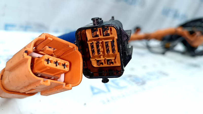 Hyundai Ioniq 20-22 PHEV Charging Port with Cable and Housing and Lock