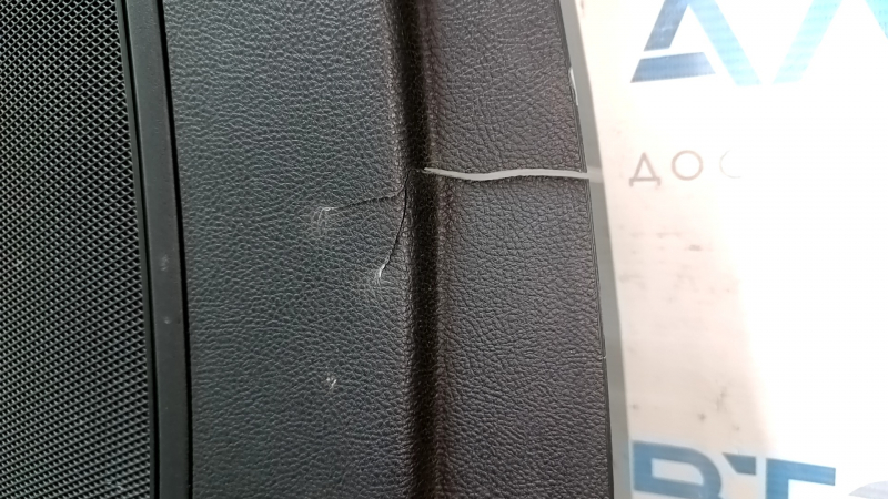 Right arch trim for Ford Edge 15-24, black, with subwoofer, scratches, scuffs, cracks