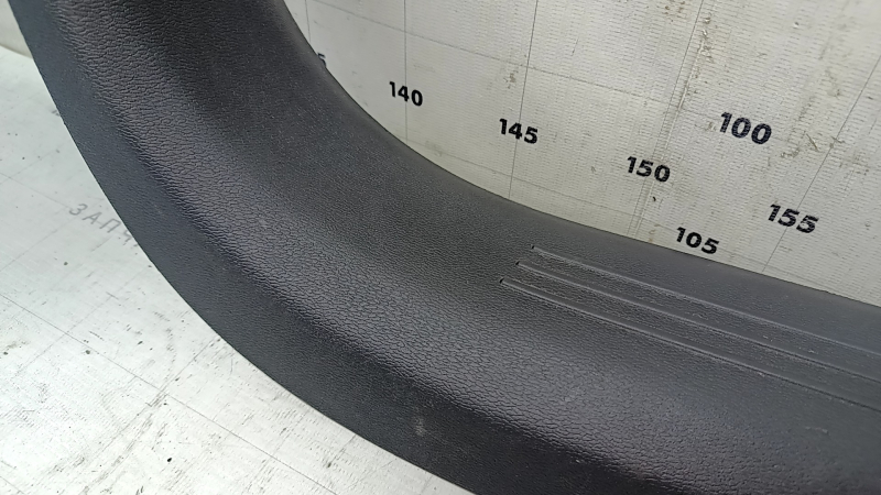 Volvo XC40 19-25 black, worn inner front right door sill trim