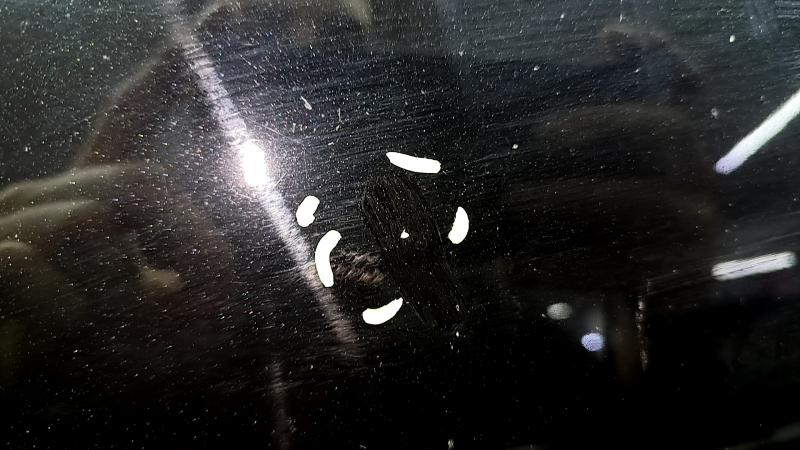 Volvo XC40 19-25 aluminum hood, black 717, sand, chips, scratches
