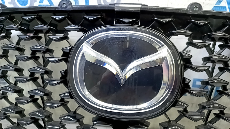 Mazda CX-30 2020-23 radiator grille with emblem, under radar, sand, scratches